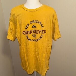 Men’s Yellow Quicksilver Graphic TShirt - Large